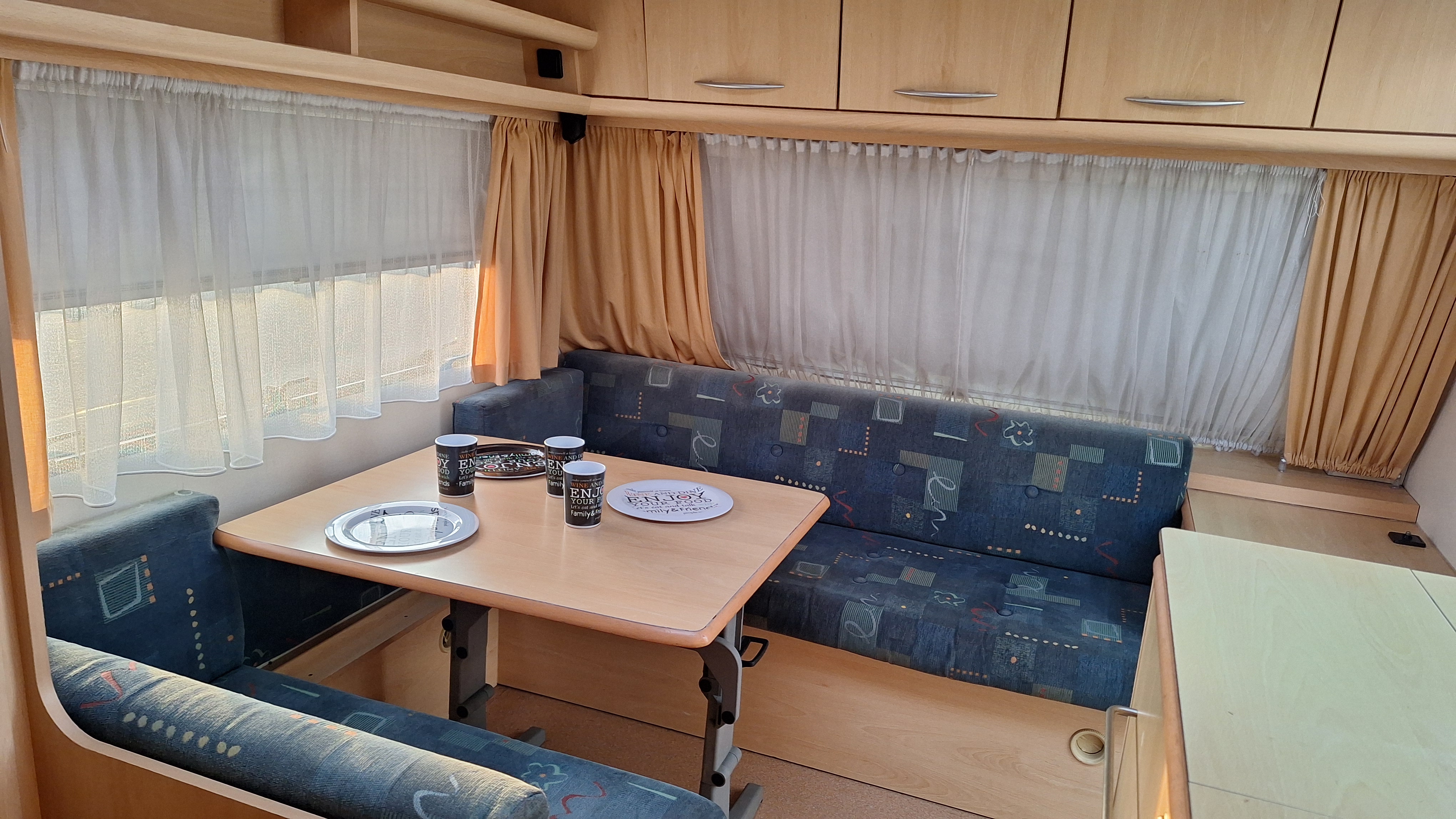 Karavan Chateau 466c